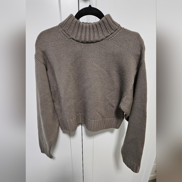 Aritzia Wilfred Free Harper Sweater - Picture 1 of 5